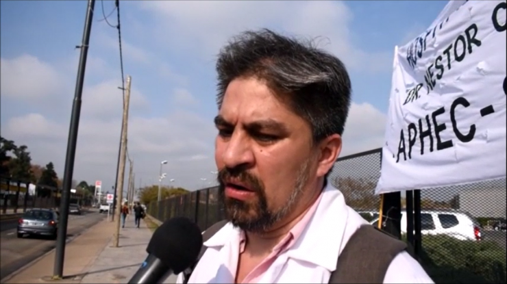 Protesta del sindicato de profesionales del Hospital El Cruce